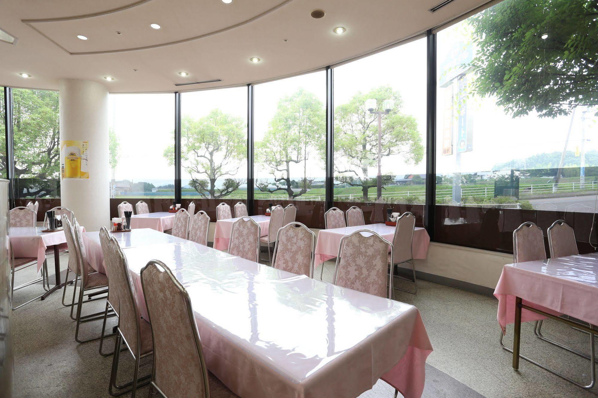 APA Hotel Takamatsu Airport Eksteriør billede